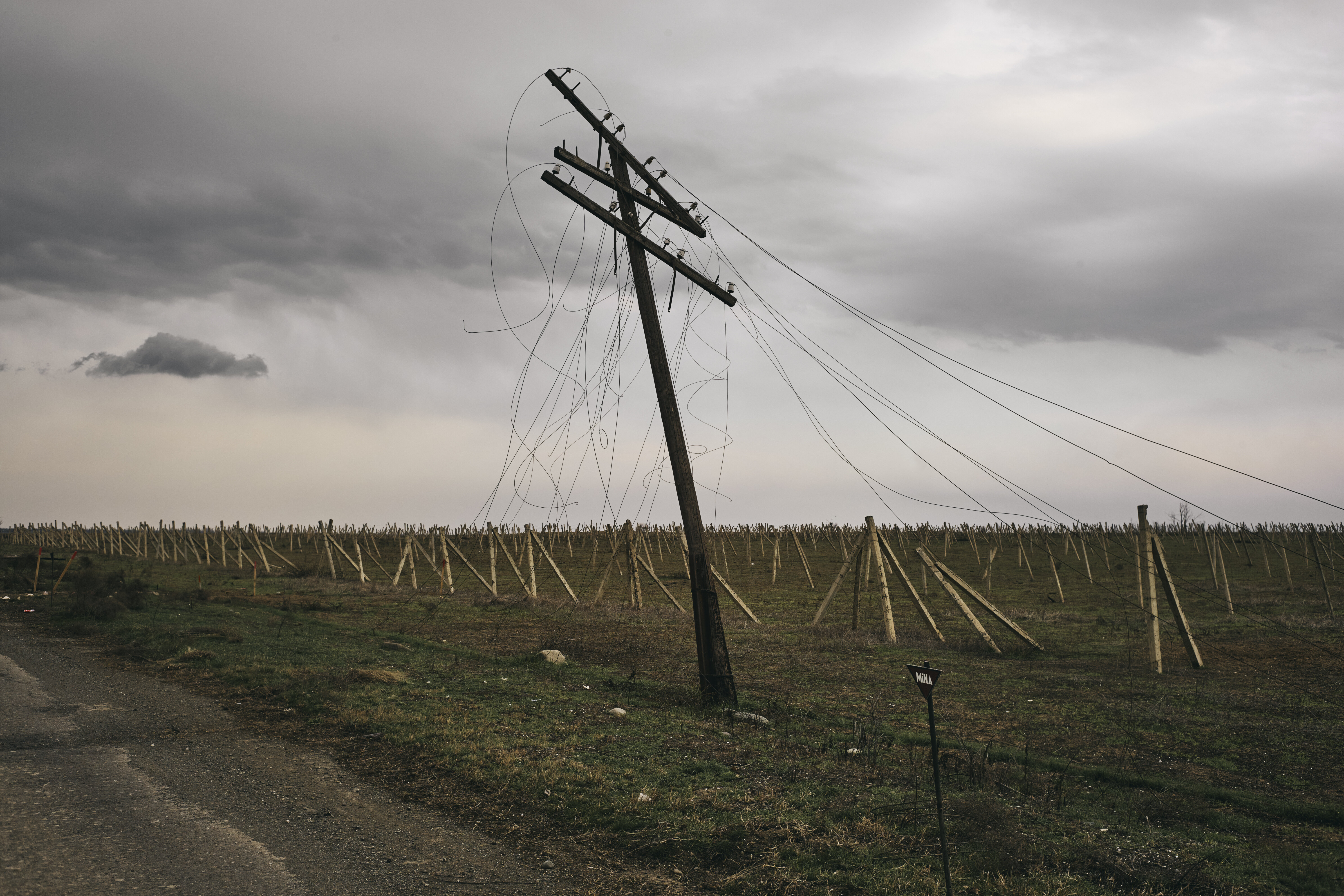 No man’s land bei Agdam, Aserbaidschan. Foto: Roland Schmid