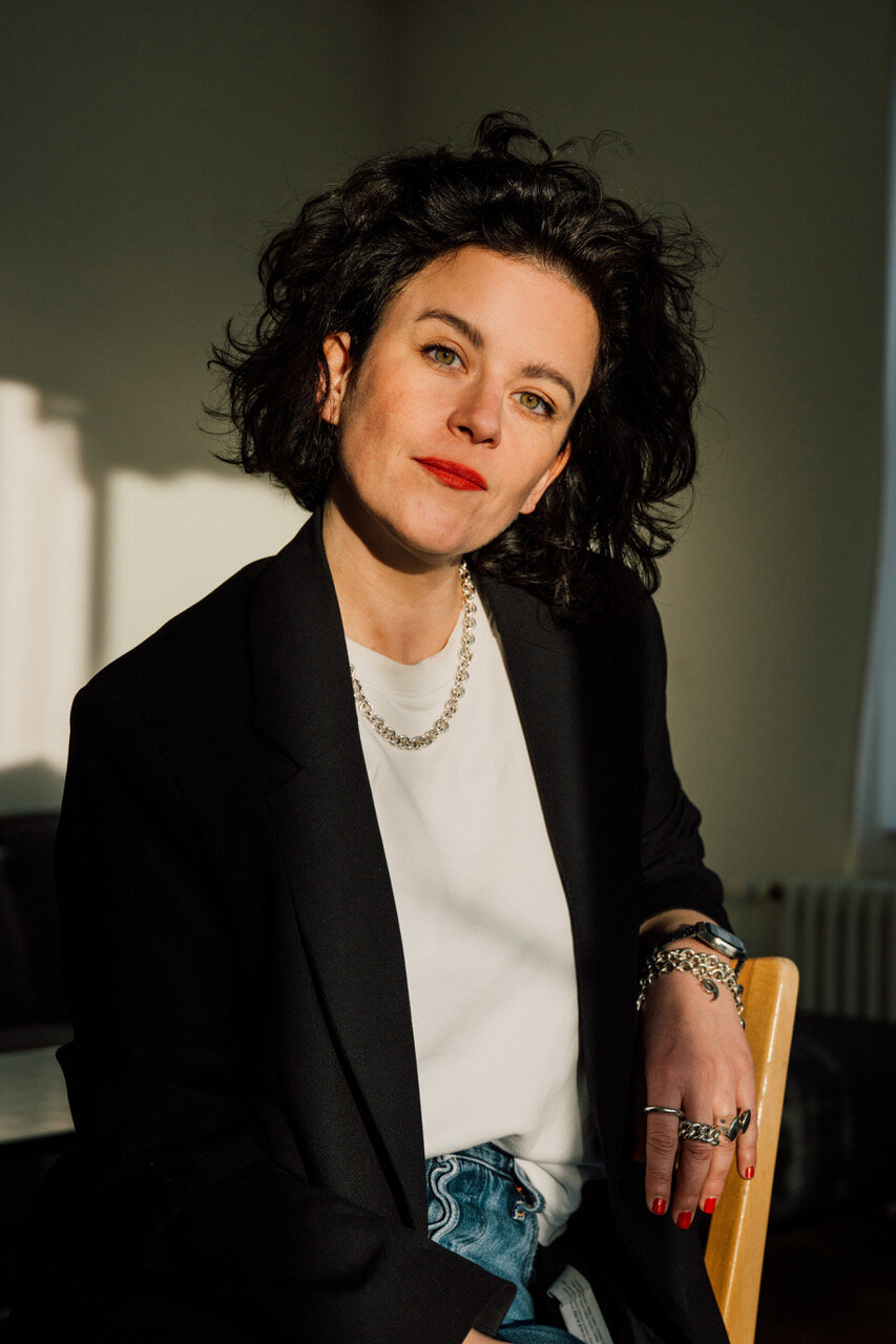 Nora Zukker, Dozentin Kulturjournalismus (Bild: Samuel Schalch)